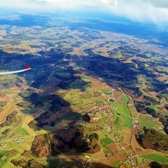 Flugwegposition um 12:45:14: Aufgenommen in der Nähe von Gemeinde Unterpremstätten, Österreich in 2156 Meter